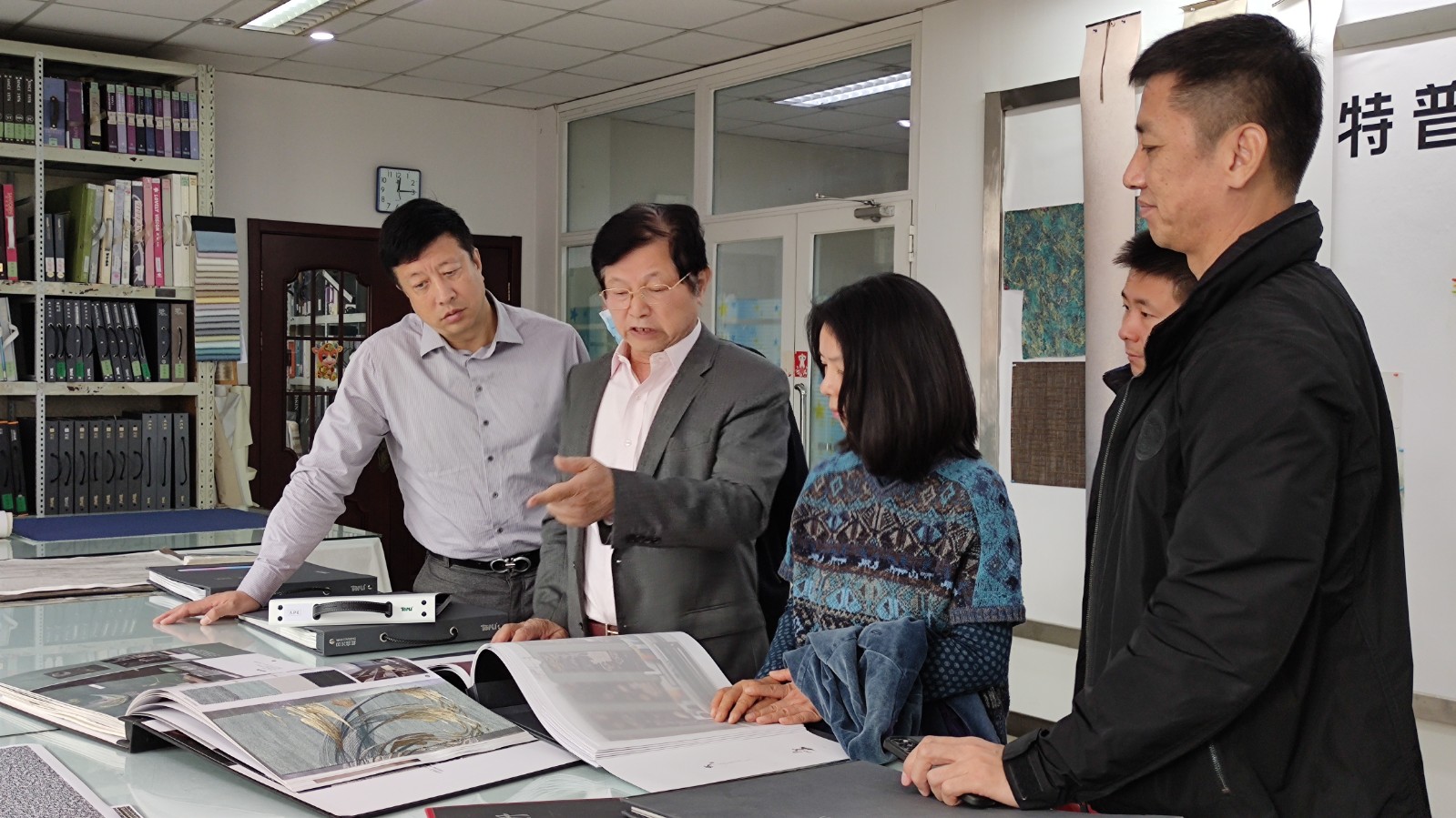 1702445051489073.jpg 1702445051489073.jpg